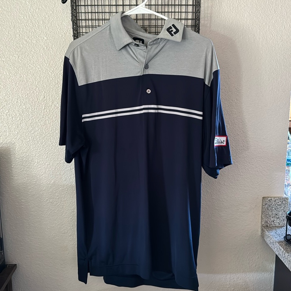 Footjoy Men’s Golf Shirt sz M